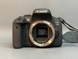 Canon 750D Kit 18-55mm IS STM 24.800 кадров
