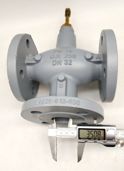Клапан трёхходовой Honeywell V5329A1046 DN32 Kvs-25 PN16