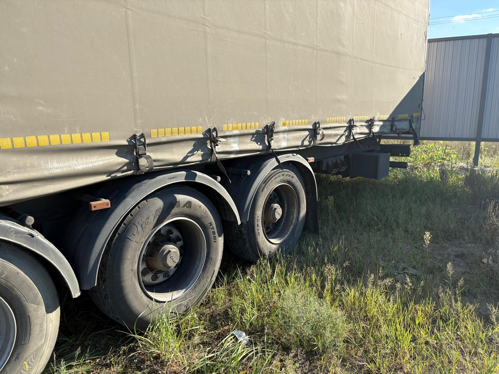 Тонар 97882 Полуприцеп шторный 97882