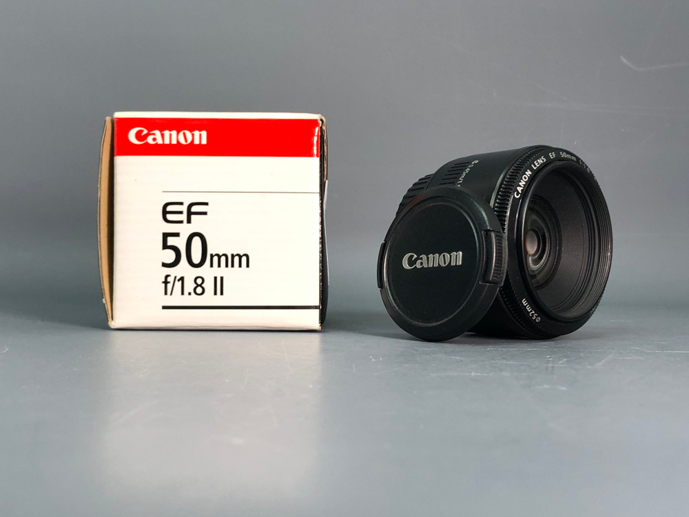 Canon EF 50mm f/1.8 II