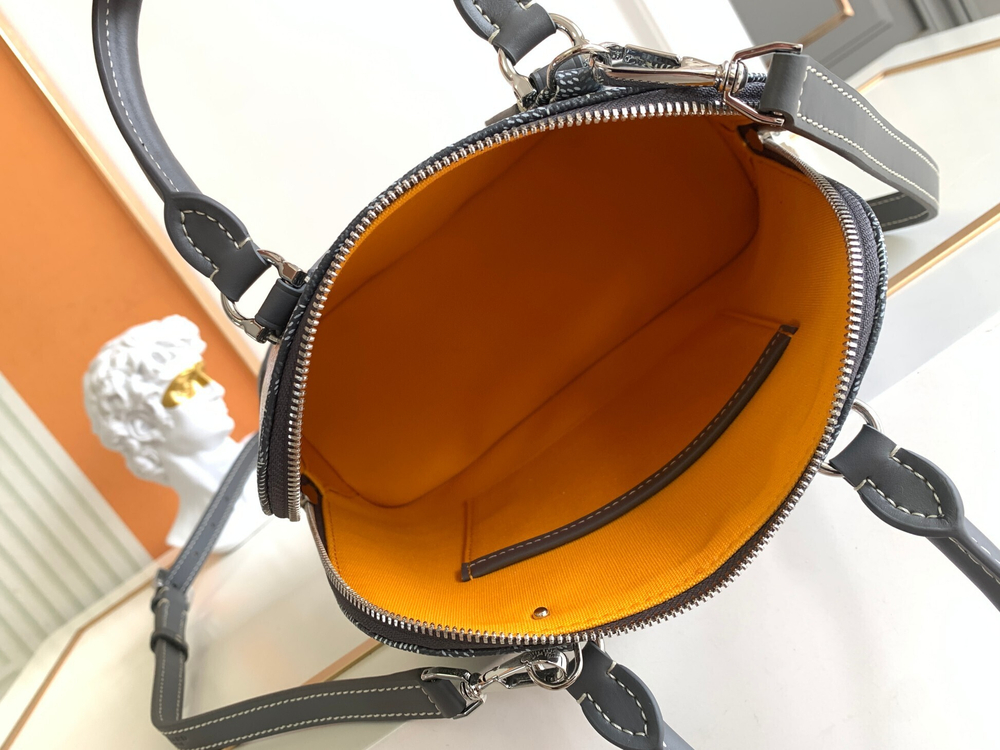 Goyard Vendome PM Bag