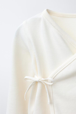 ZARA КОМПЛЕКТ ДЛЯ НОВОРОЖДЕННОГО И СУМОЧКА, ЖЕЛТОВАТО-БЕЛЫЙ