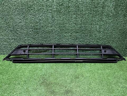 Решетка переднего бампера Volvo XC90 2 (2019-2024)