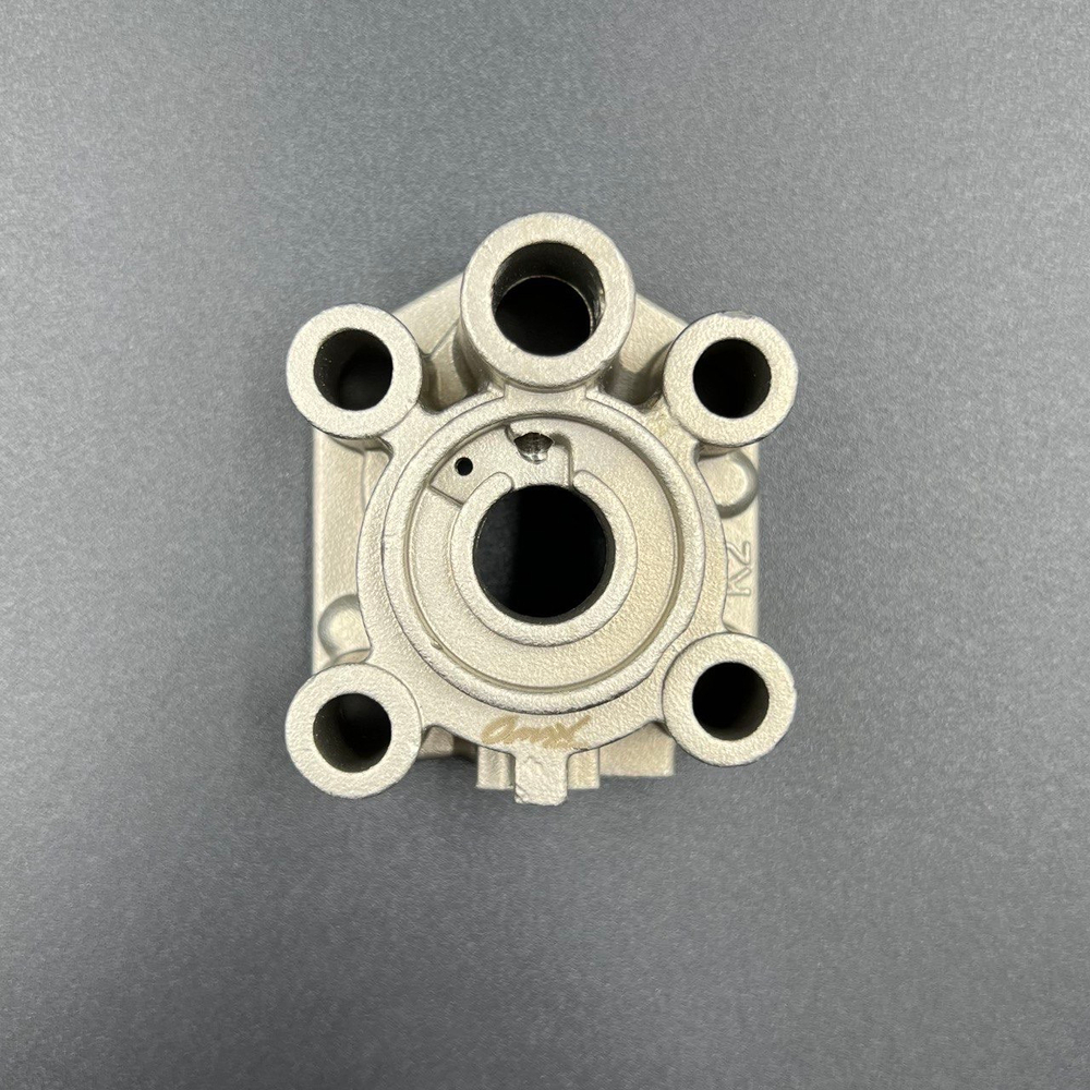 Корпус помпы охлаждения Suzuki DT9.9-15, DF9.9-15 (17410-93910) (KACAWA)