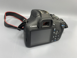 Canon 2000D Kit 18-55mm 890 кадров