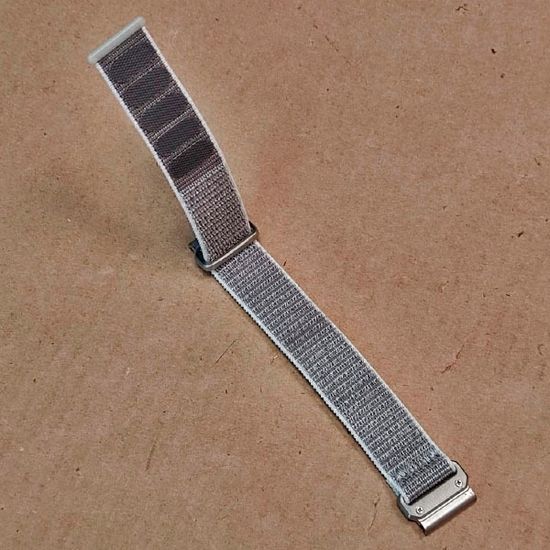 Ремешок QuickFit 20 мм нейлоновый для Garmin Fenix 7S, Fenix 6S, Fenix 5S, Instinct 2S, Epix Pro Gen 2 (42 mm) быстросъемный велкро (Серый)