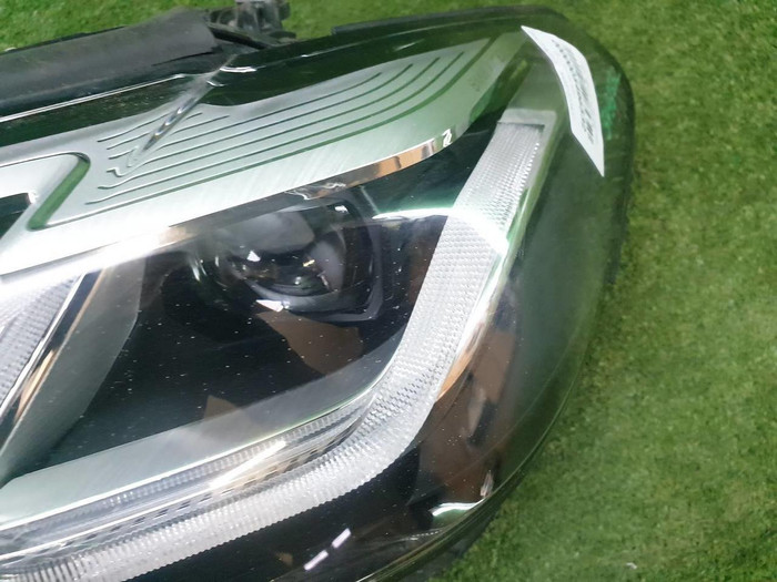 Фара левая BMW 5er G30 (2020-2023) LED