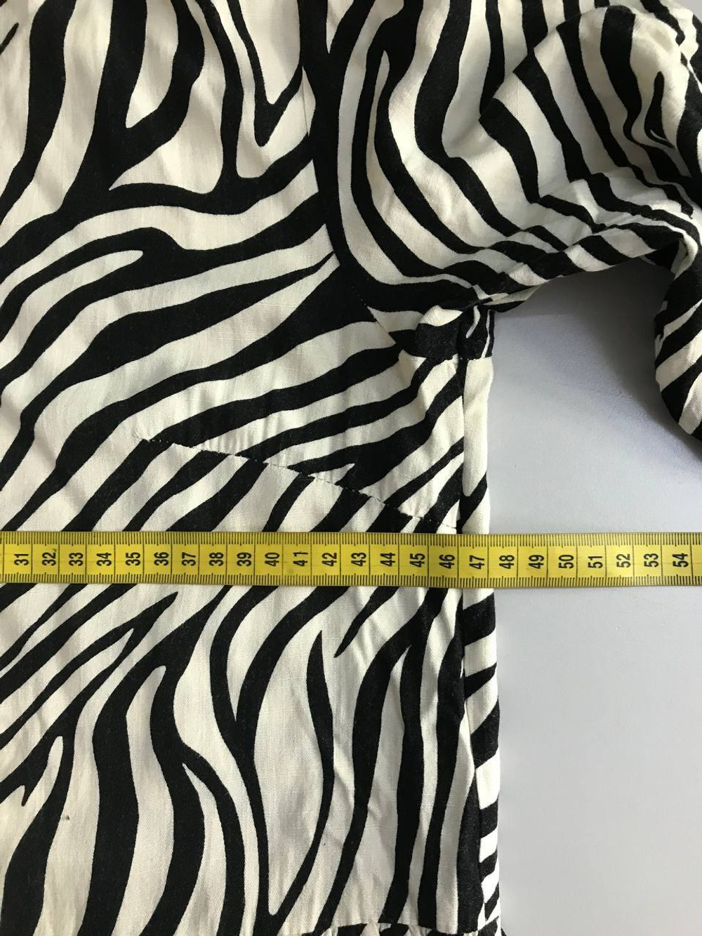 Платье Treatea монохромное, визуально на 44 размер