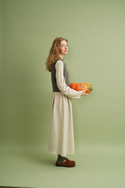 Жилет с пуговицами из итальянского хлопка цвета хаки