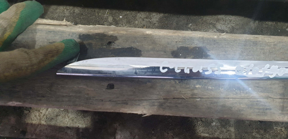 Молдинг решетки радиатора левый верхний Mercedes C-Class (W205) 14-18 Б/У Оригинал A2058880173