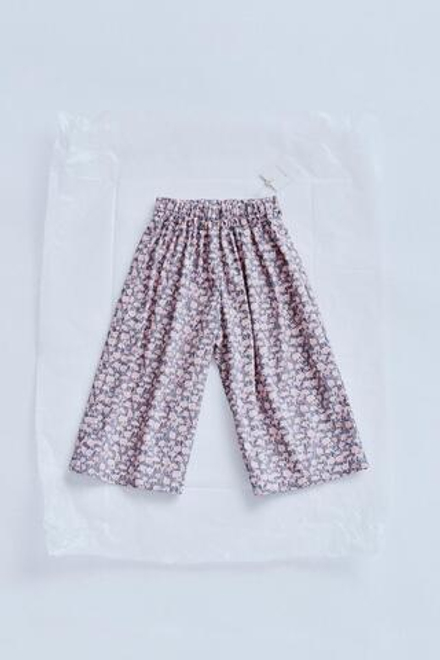 ZARA TIMELESZ - БРЮКИ С ЦВЕТОЧНЫМ ПРИНТОМ, ПУДРОВО-РОЗОВЫЙ