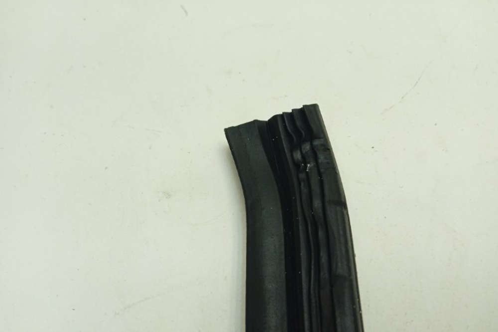 ESL94200LO ктп19 Уплотнитель двери для посудомоечной машины Electrolux ESL94200LO б/у