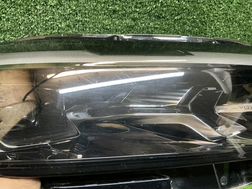 Фара правая Voyah Free (2023-н.в.) LED