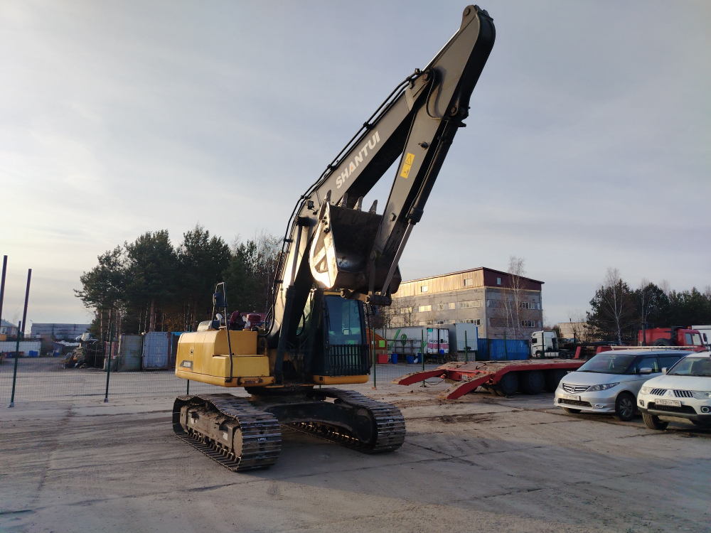 SHANTUI SE* Экскаватор SE210W (Дизельный, 4,6 л, 167 л.с., АТ)