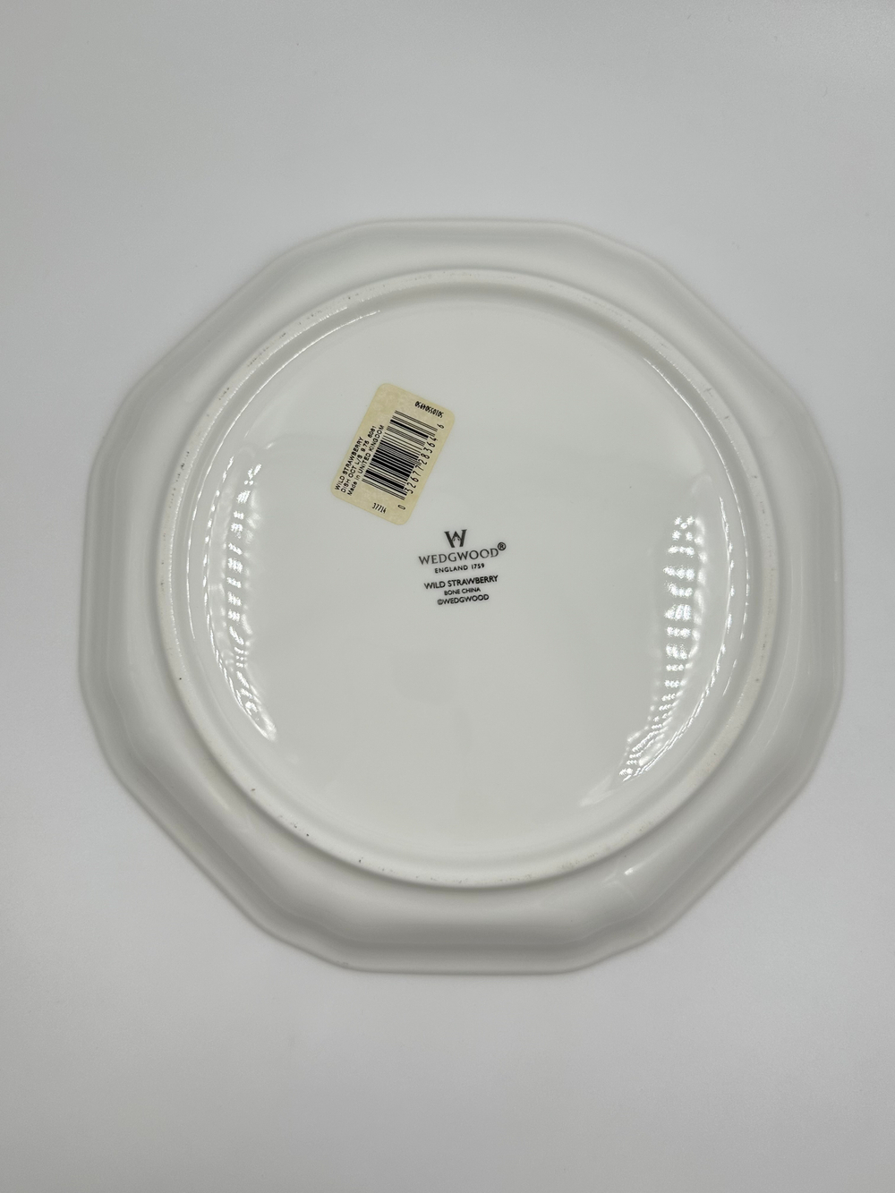 Блюдо 24,5см Wedgwood, Wild Strawberry