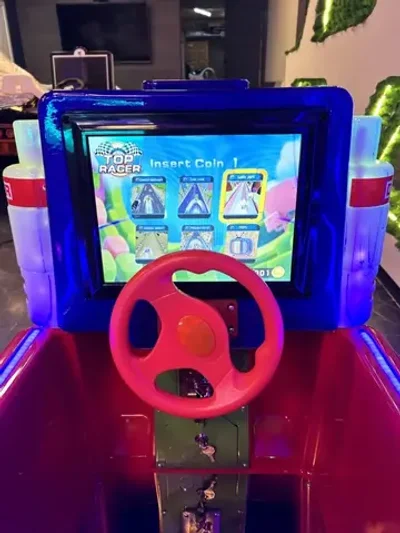 Аттракцион качалка с видеоигрой «Грузовик Прайм»