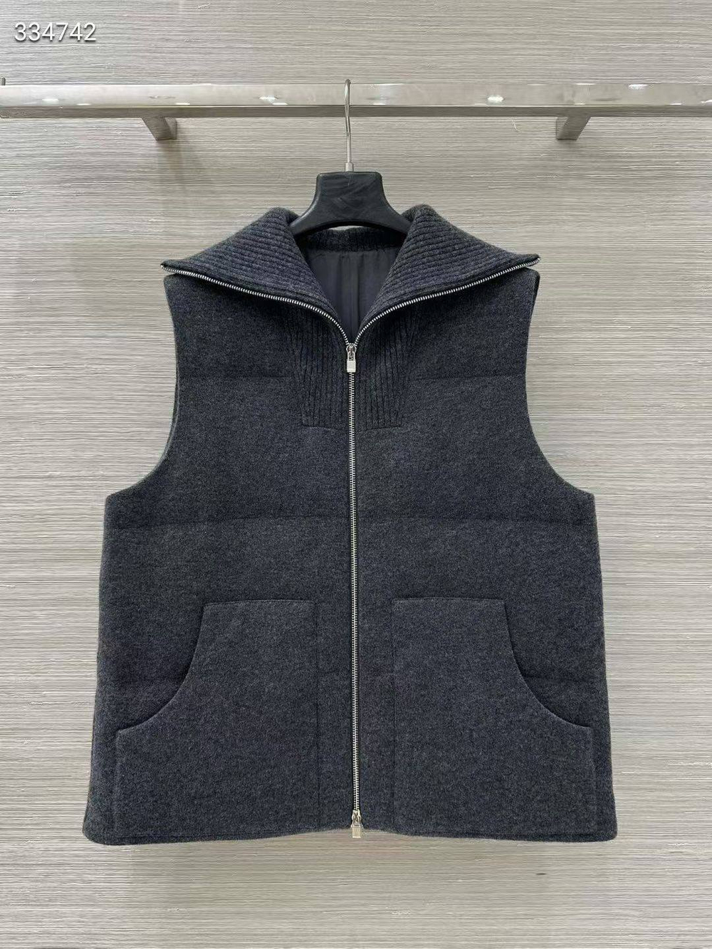 Жилет Loro Piana