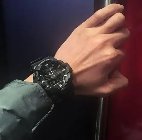 Наручные часы Casio GA-700-1BER