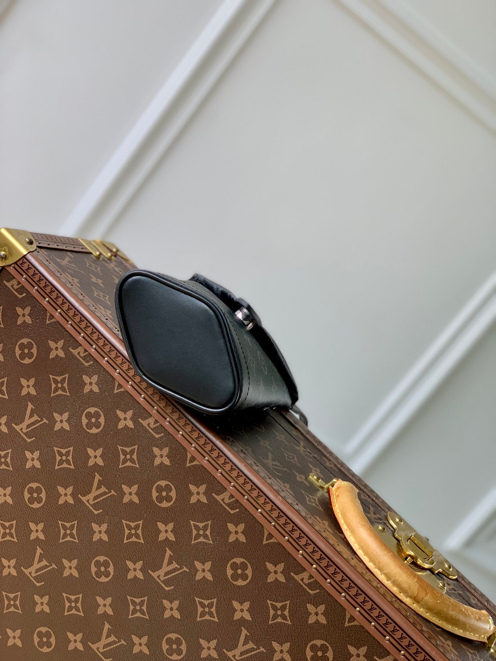 Louis Vuitton Envelope Pouch