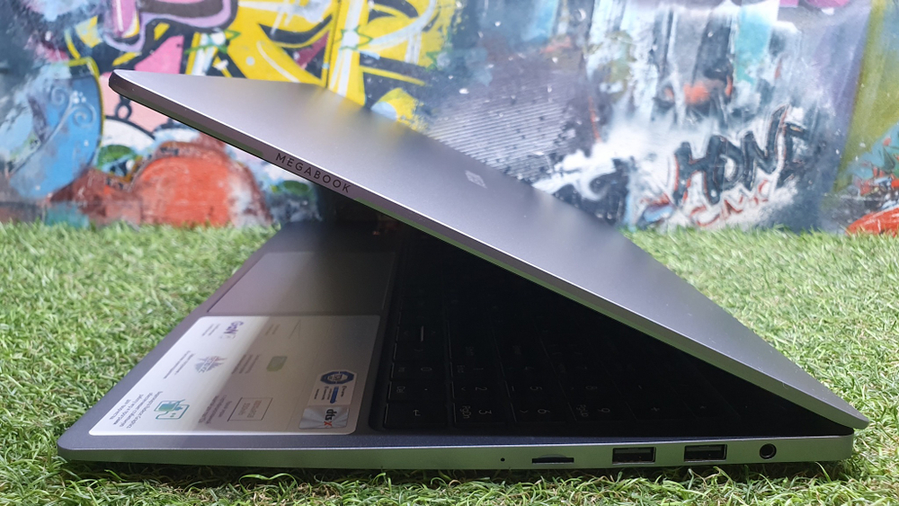 Ноутбук Tecno Ryzen 5/16Gb/FHD/Megabook T1 T15DA/Windows 11