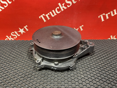 Насос водяной (помпа) 2018г