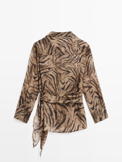 Massimo Dutti Рубашка из струящейся ткани с пуговицей со стразами, шоколадный