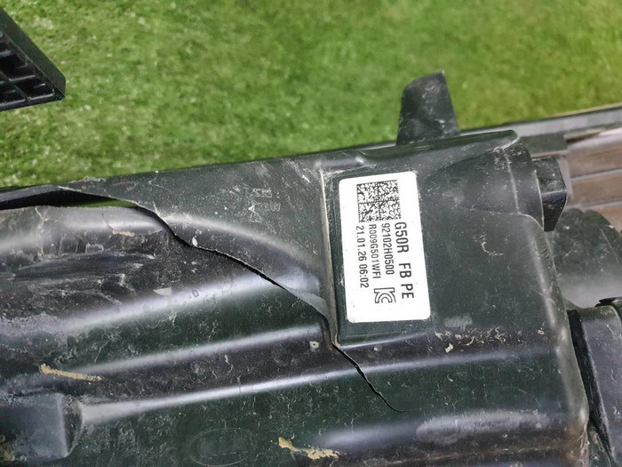 Битая Фара правая Kia Rio 4 (2020-н.в.) галоген