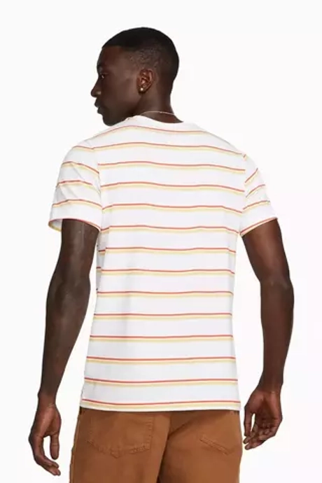 Футболка Nike Sportswear Club