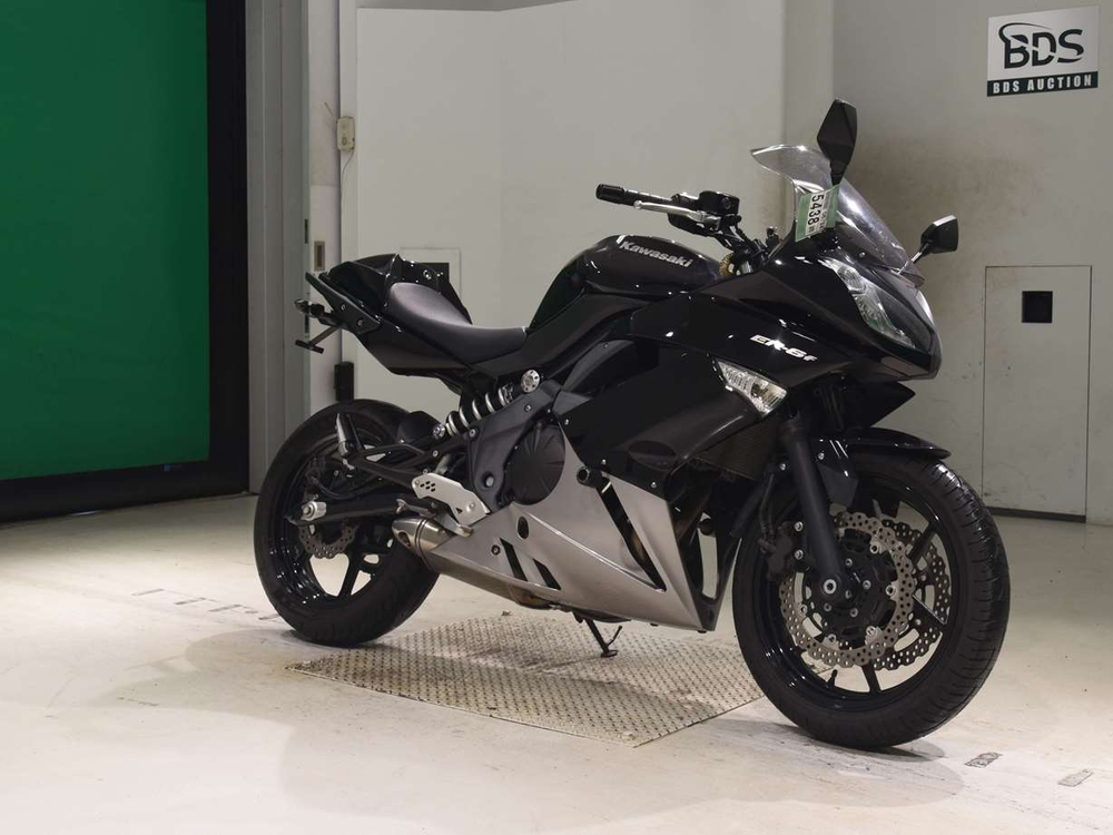 Kawasaki ER-6F	 2010
