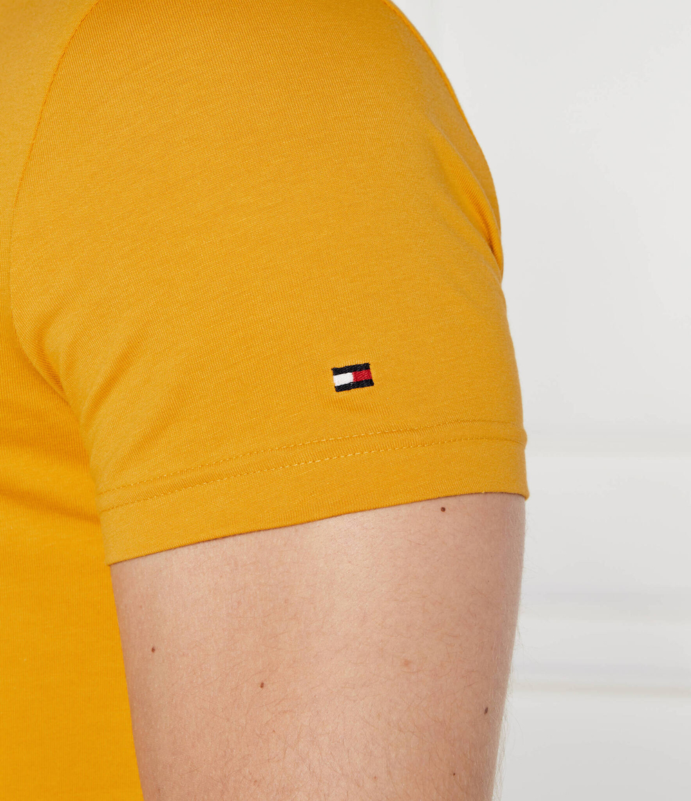 Футболка Tommy Hilfiger - горчичный(MW0MW11797)
