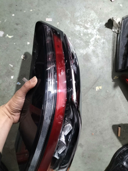 Задние фонари оригинал Honda UR-V (левые, внутренние и внешние)