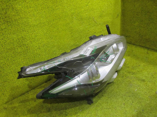 Битая Фара правая Nissan Murano Z52 (14-22) LED