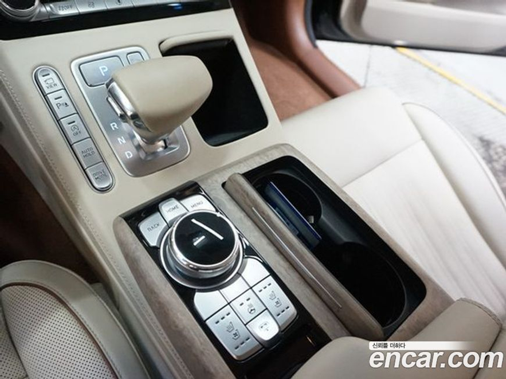 Genesis G90 3.3 T AWD (01.2021)
