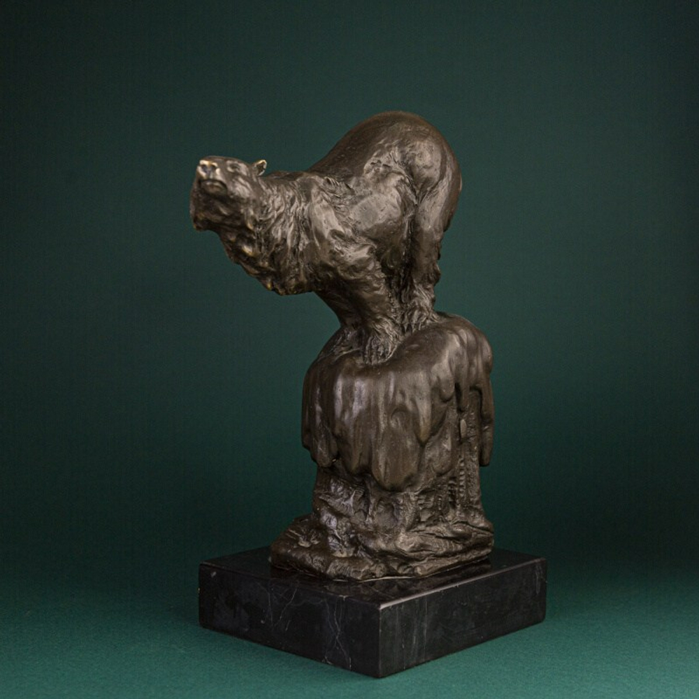 Кабинетная скульптура в стиле Ар-Деко «Медведь»