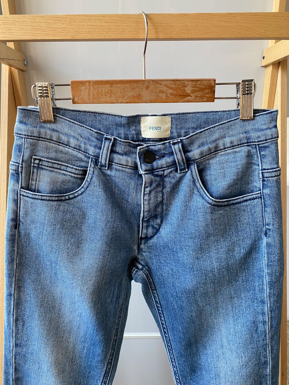 Джинсы Fendi, 140