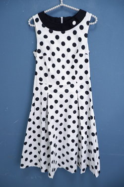 Платье летнее в горох 44-46 размер