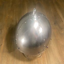 Шлем из Старой Ладоги (версия)