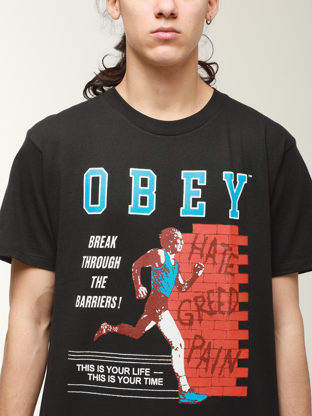 Мужская Футболка Obey Break Barriers