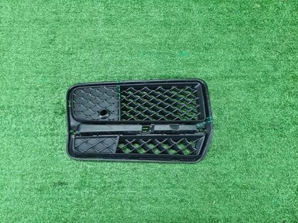 Решетка перед.бампера правая Mercedes G W463 18-нв