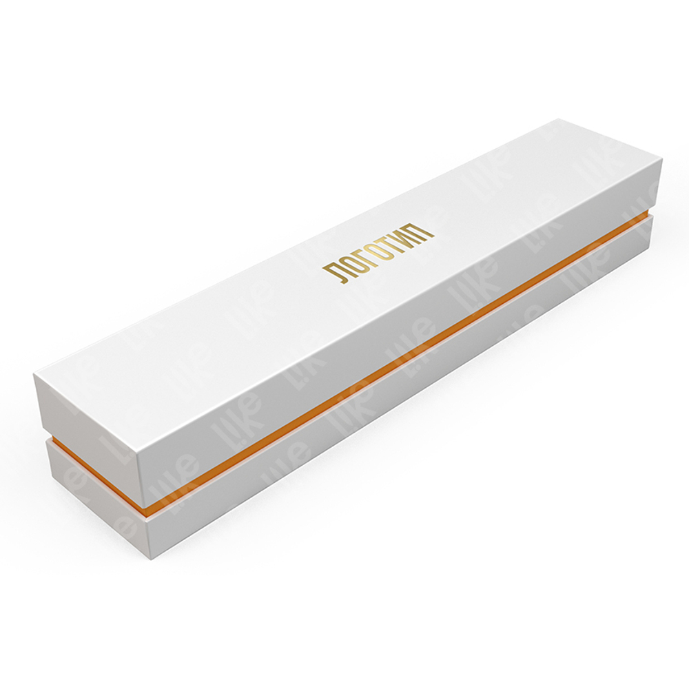 Вытянутый картонный футляр с прослойкой под браслет и цепочку.