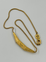 Колье с зелёной вставкой Givenchy