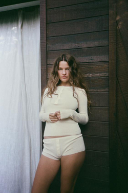 ZARА МИНИ-ШОРТЫ ИЗ ХЛОПКА С ПУГОВИЦАМИ, ЭКРЮ