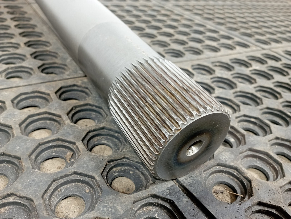 Полуось без блокировки 2018г