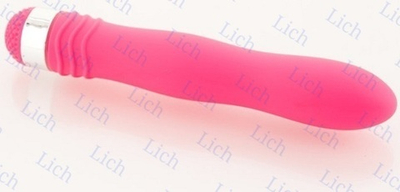 Розовый водонепроницаемый вибратор 18 см.