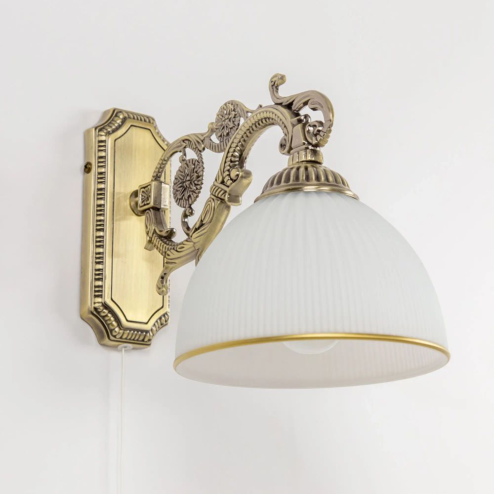 Citilux Адриана CL405413 Бра с выключателем Бронза