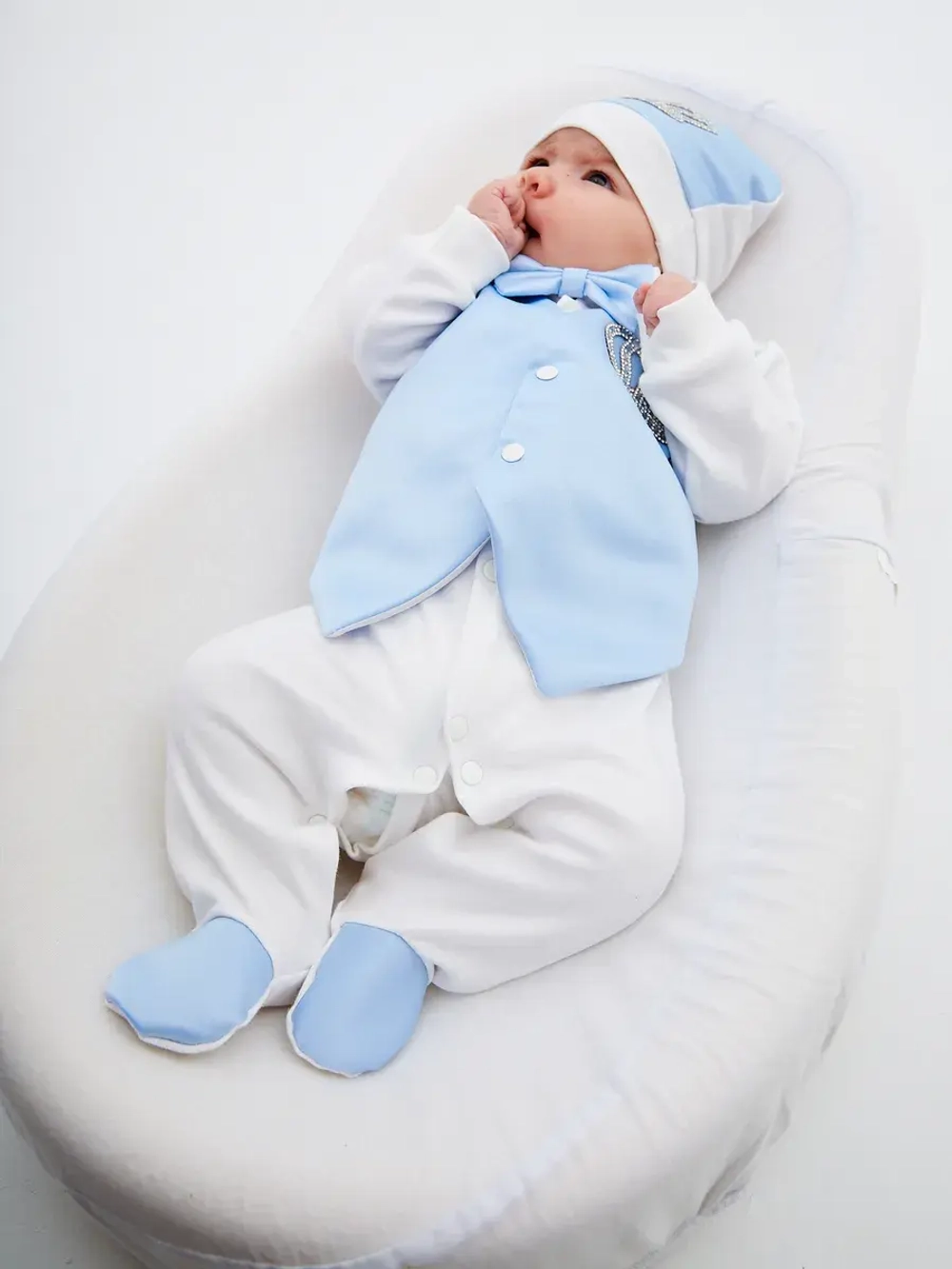 Комбинезон для новорожденного