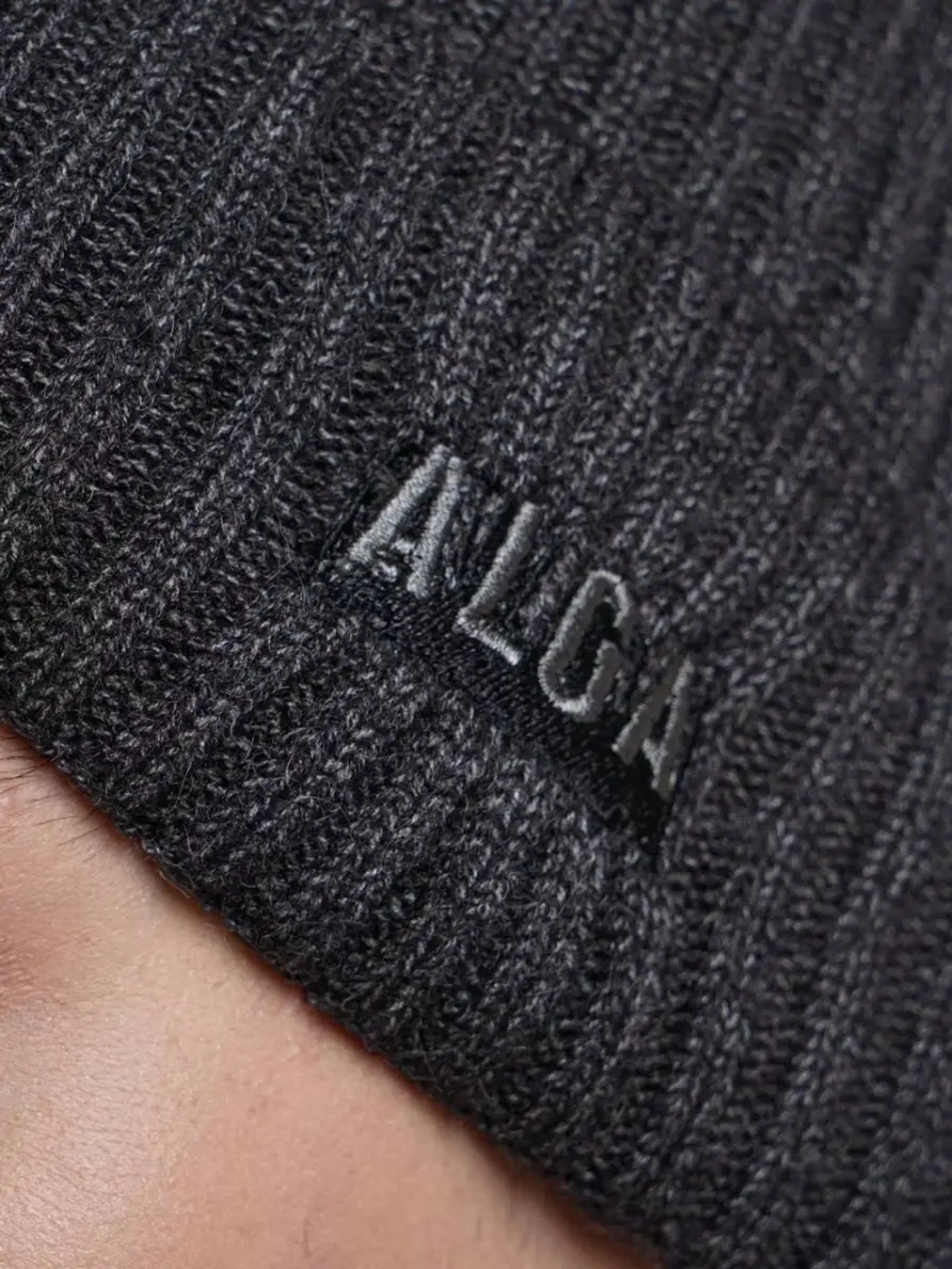 Шапка мужская/вязаная/подарок мужу/сыну/alga/алга