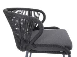 "Милан" стул плетеный из роупа, каркас алюминий темно-серый (RAL7024) муар, роуп темно-серый круглый, ткань темно-серая 027