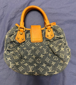 Сумка Louis Vuitton Pleaty