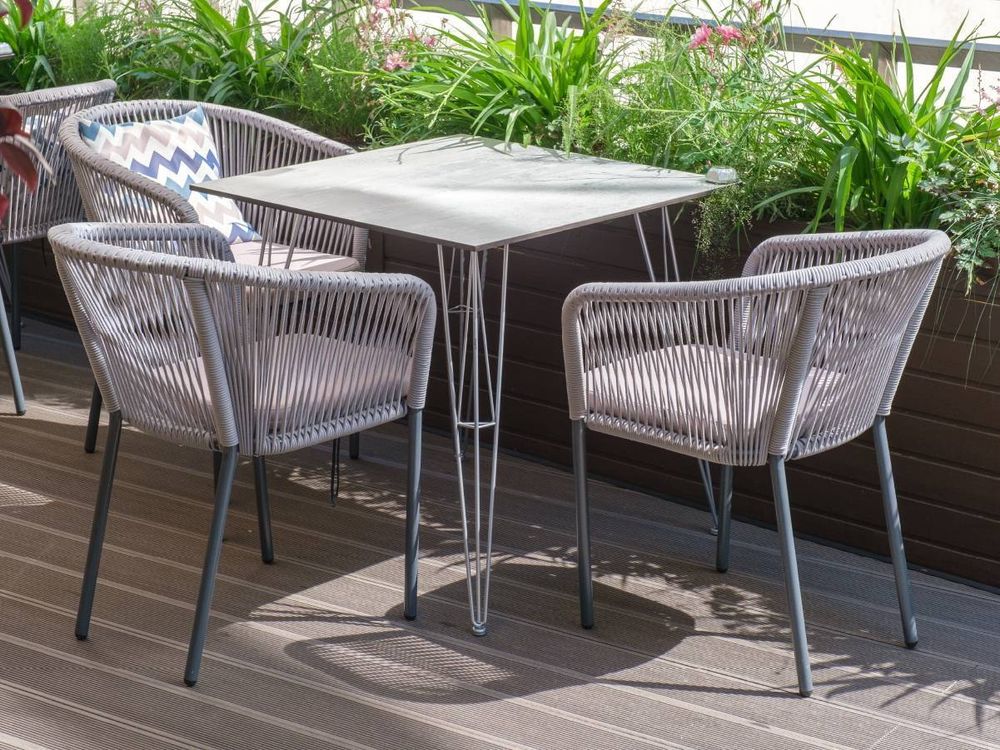 "Руссо" обеденный стол из HPL квадратный 90х90см, цвет светло-серый